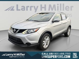 Used 2017 Nissan Rogue Sport SV FWD video 1