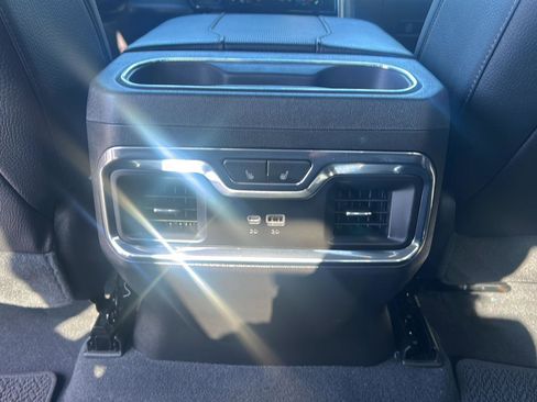 Used 2023 GMC Sierra 1500 Denali w/ Technology Package AWD/4WD image 26