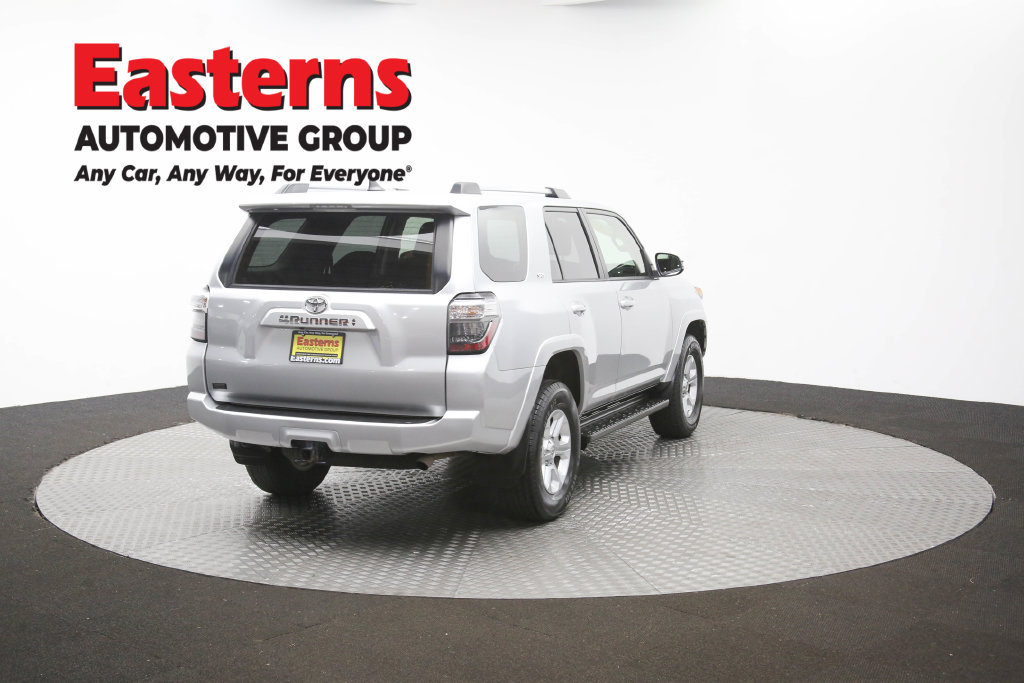 Used 2024 Toyota 4Runner SR5 AWD/4WD image 35