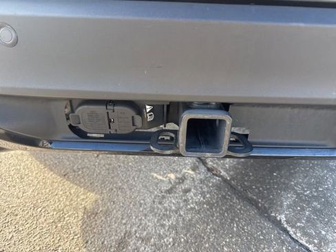 Used 2025 Ford Explorer ST-Line w/ Premium Package image 14