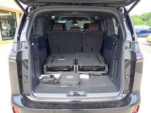 New 2025 Volkswagen ID. Buzz Pro S image 30