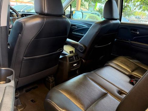 Used 2019 Honda Pilot EX-L image 10
