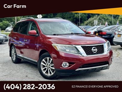Used 2014 Nissan Pathfinder SL w/ SL Premium Package