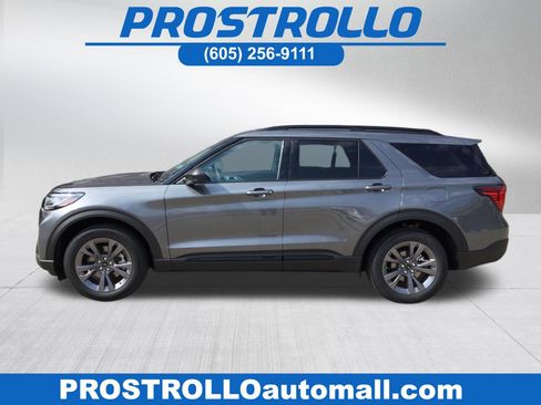 New 2026 Ford Explorer Active w/ Active Comfort Package AWD/4WD image 1
