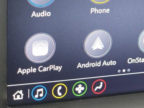 Used 2023 GMC Acadia SLE w/ Driver Convenience Package image 3