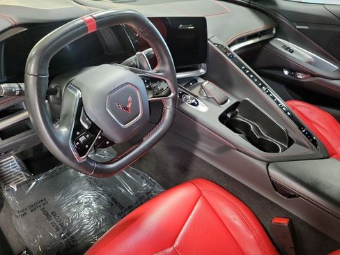 Used 2022 Chevrolet Corvette Stingray Convertible w/ 1LT image 16