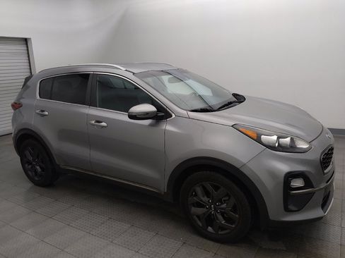 Used 2020 Kia Sportage S FWD image 11