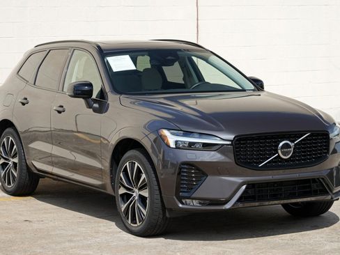 Used 2025 Volvo XC60 B5 Plus w/ Climate Package AWD/4WD image 55
