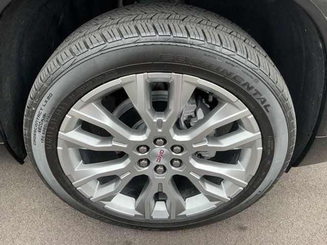 Used 2025 GMC Acadia Denali w/ Super Cruise Package FWD image 12