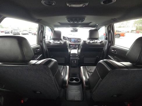 Used 2023 Dodge Durango GT image 19