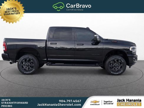 Used 2024 RAM 2500 Big Horn w/ Night Edition AWD/4WD image 5