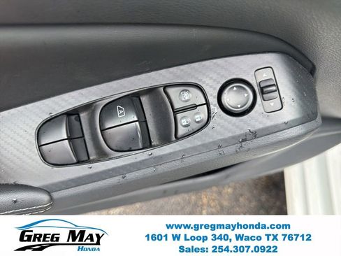 Used 2025 Nissan Altima 2.5 SV FWD image 22
