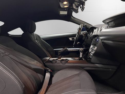 Used 2019 Ford Mustang GT image 14