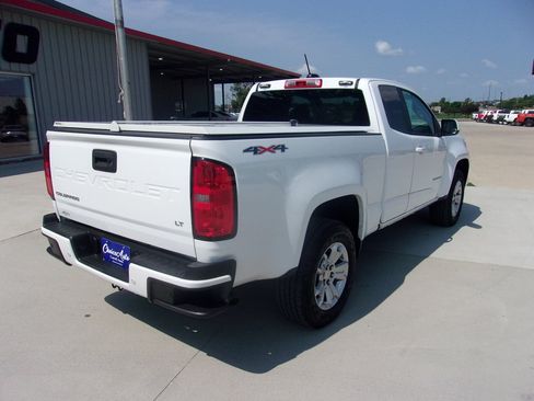 Used 2022 Chevrolet Colorado LT w/ Fleet Safety Package AWD/4WD image 3