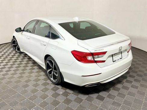 Used 2018 Honda Accord Sport image 12