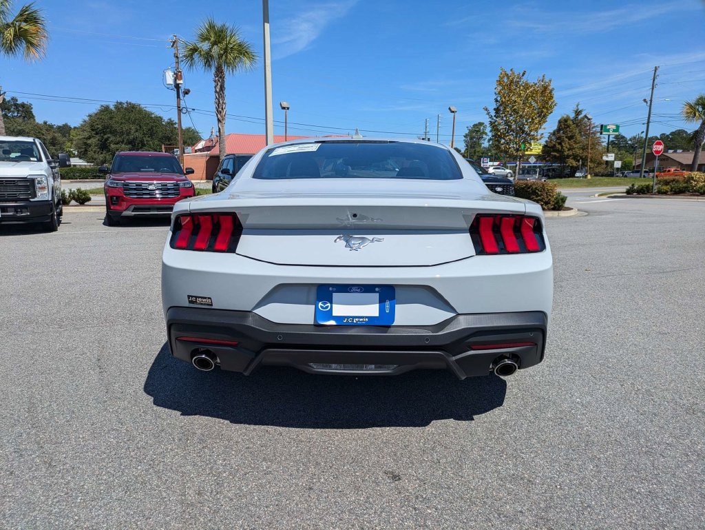 New 2026 Ford Mustang Coupe RWD image 7