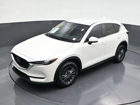 Used 2019 MAZDA CX-5 Sport w/ I-ACTIVSENSE Package image 16