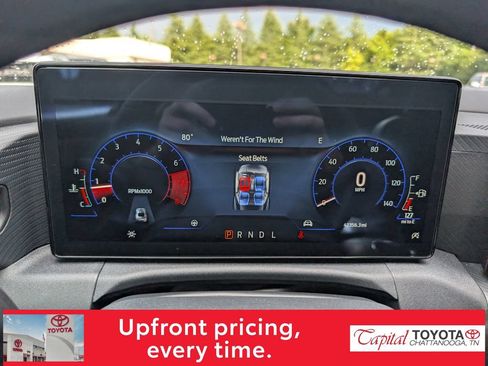 Used 2024 Ford Mustang Coupe RWD image 17