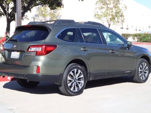 Used 2015 Subaru Outback 2.5i Limited image 19