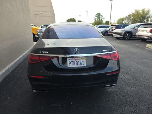 Used 2022 Mercedes-Benz S 580 4MATIC Sedan image 5