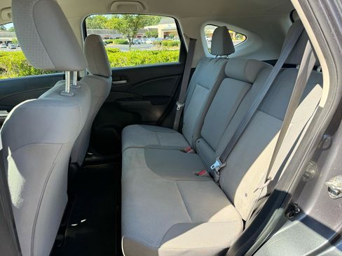 Used 2016 Honda CR-V LX image 12
