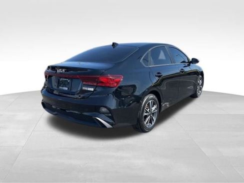 Certified 2024 Kia Forte LXS image 8