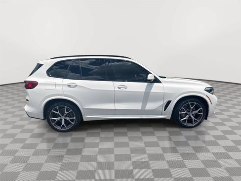 Used 2019 BMW X5 xDrive40i w/ M Sport Package AWD/4WD image 5