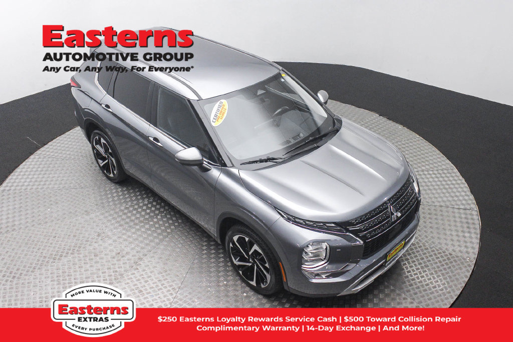 Used 2024 Mitsubishi Outlander SE AWD/4WD image 4