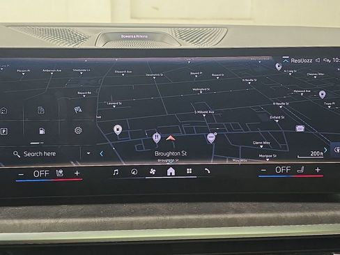 Certified 2025 BMW X7 xDrive40i w/ Executive Package AWD/4WD image 19