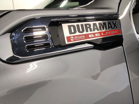 Used 2024 GMC Sierra 2500 Denali w/ Denali Reserve Package image 51