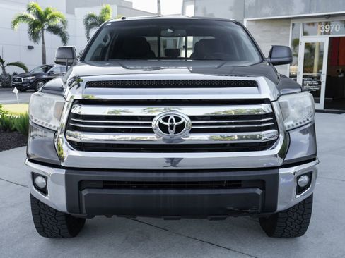 Used 2016 Toyota Tundra SR5 image 4