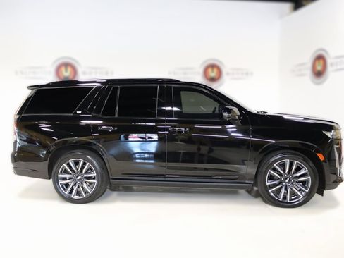 Used 2022 Cadillac Escalade Sport w/ Touring Package image 5