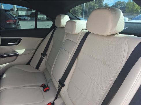 Used 2024 Mercedes-Benz C 300 Sedan image 11