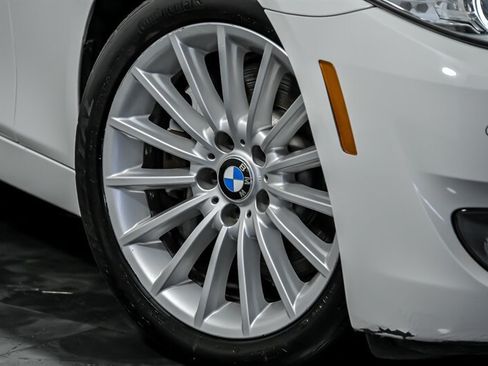 Used 2011 BMW 535i Sedan RWD image 3