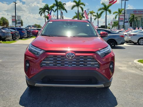 Used 2025 Toyota RAV4 Limited FWD image 4