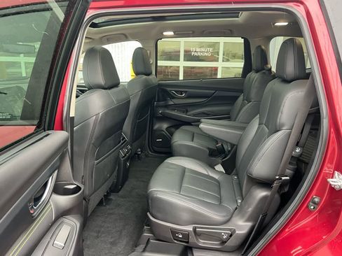 Certified 2025 Subaru Ascent Bronze Edition image 17