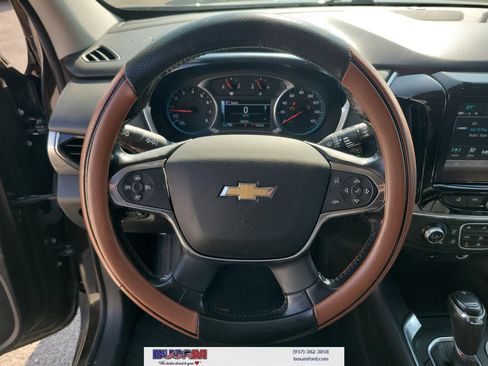Used 2018 Chevrolet Traverse LT AWD/4WD image 16