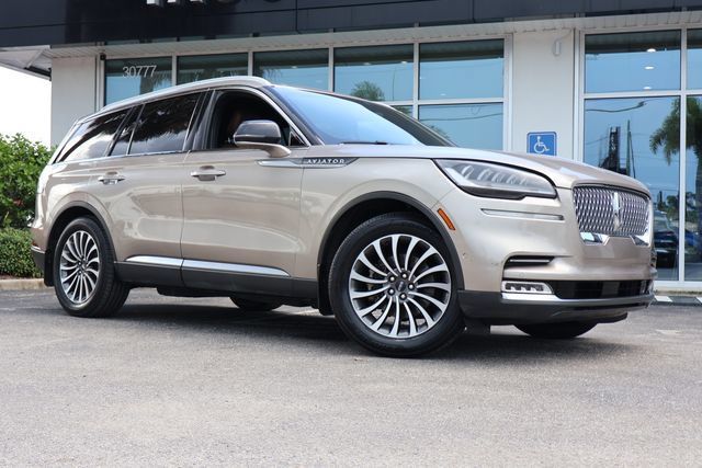 Certified 2020 Lincoln Aviator Reserve w/ Equipment Group 201A RWD image 2