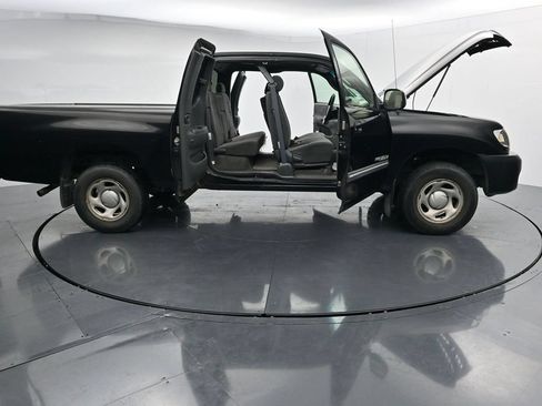 Used 2003 Toyota Tundra SR5 w/ SR5 Extra Value Pkg RWD image 37