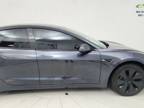 Used 2025 Tesla Model 3 RWD image 8