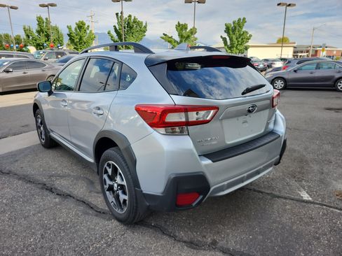 Used 2018 Subaru Crosstrek 2.0i Premium w/ Popular Package #2 AWD/4WD image 4