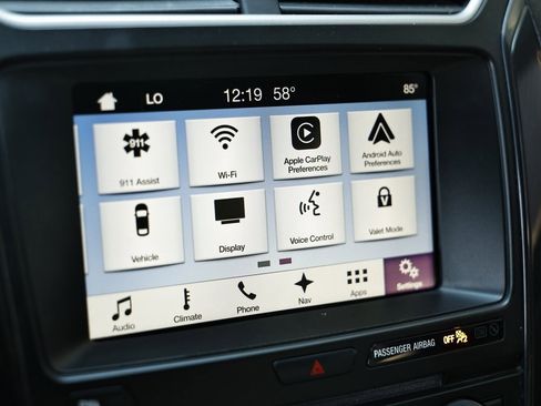 Used 2017 Ford Explorer XLT w/ Equipment Group 202A image 42