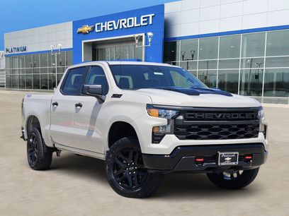 New 2026 Chevrolet Silverado 1500 Custom Trail Boss w/ LPO, Dark Essentials Package