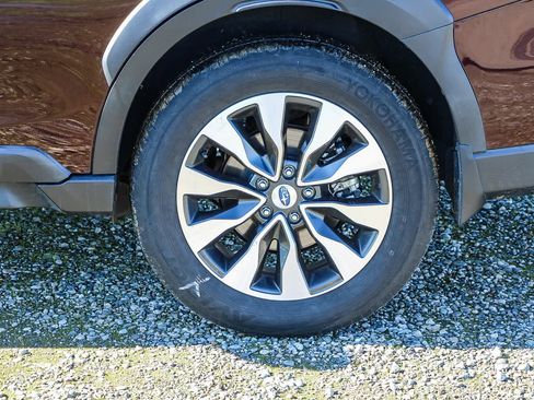 Used 2023 Subaru Outback Limited image 10