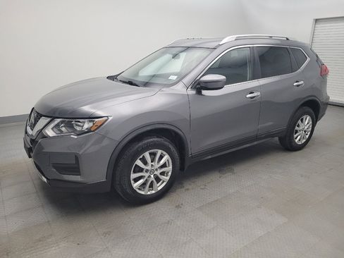 Used 2018 Nissan Rogue SV AWD/4WD image 2