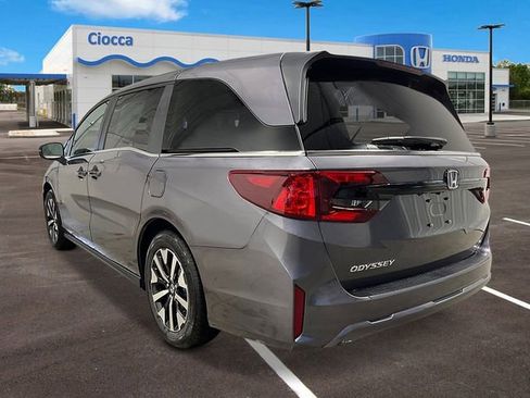 New 2026 Honda Odyssey EX-L image 3