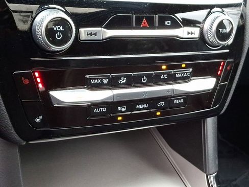 Used 2023 Ford Explorer ST-Line image 17