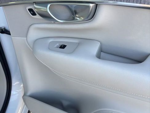 Used 2024 Volvo XC90 T8 Plus w/ Protection Package Premier image 37