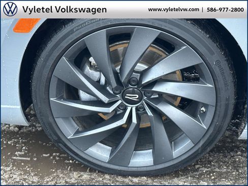 Certified 2023 Volkswagen Arteon SEL image 7