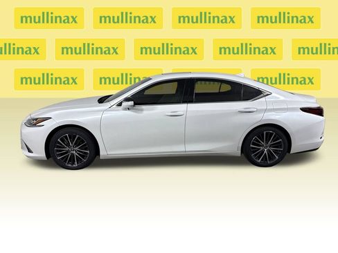 Used 2023 Lexus ES 350 w/ Premium Package FWD image 7